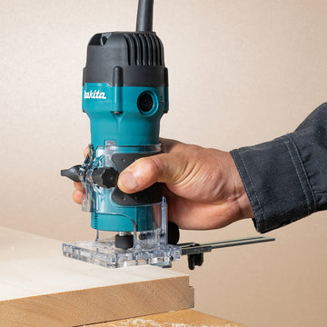 Rifilatore 6mm 530W Makita 3711 - 0