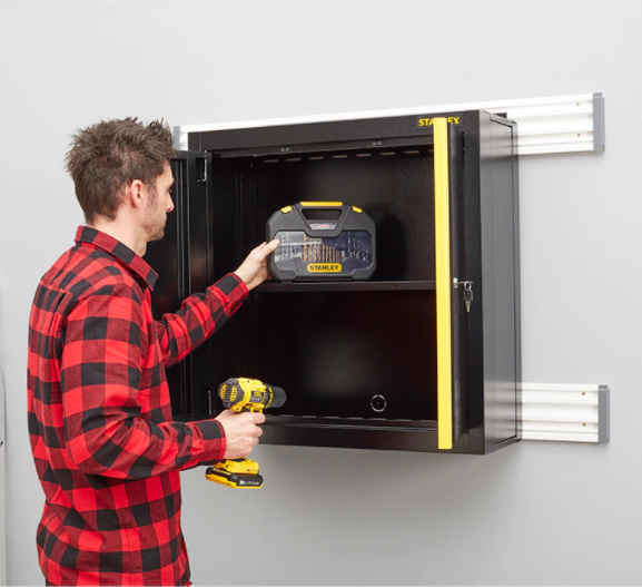 Binario TrackWall 60cm Stanley STST82602-1