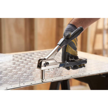 Rivettatrice Stanley 6-MR55 - 0