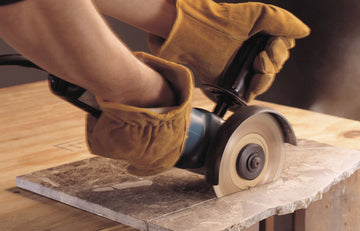 Smerigliatrice angolare 125mm 1400W Makita 9565CVRX2 - 0