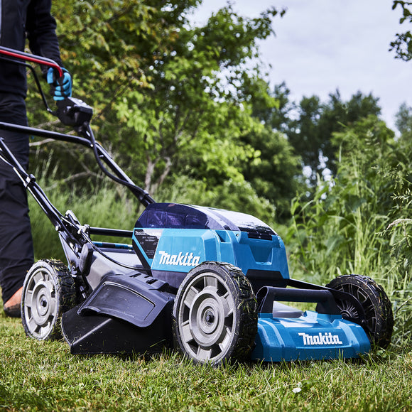 Rasaerba semovente mulching 534mm 18Vx2 LXT BL Makita DLM532PT4