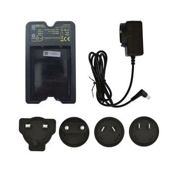 Caricabatterie 230V con adattatori MBC12V Autec R0CABA02E07A0