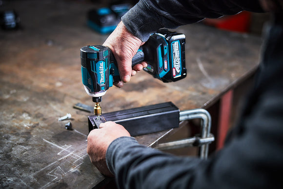 Avvitatore ad impulsi 220Nm 40V XGT BL Makita TD001GZ02